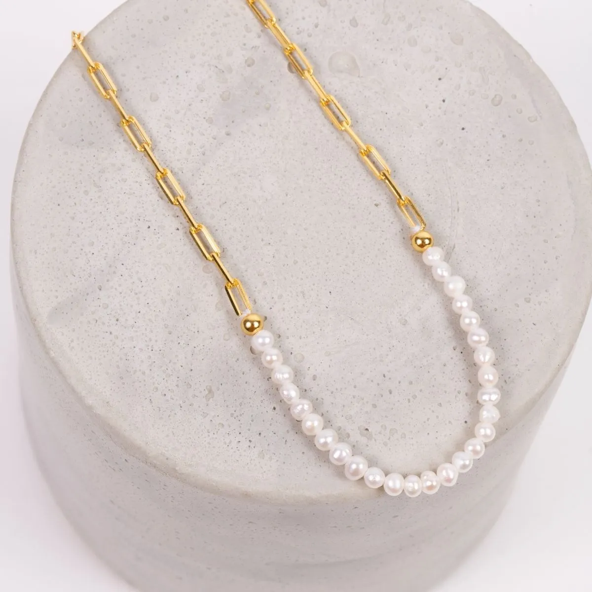 Freshwater Pearl & Gold Paperclip Chain Necklace