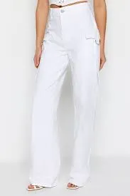 Trendyol Collection White High Waist Wide Leg Jeans with Cargo Pockets