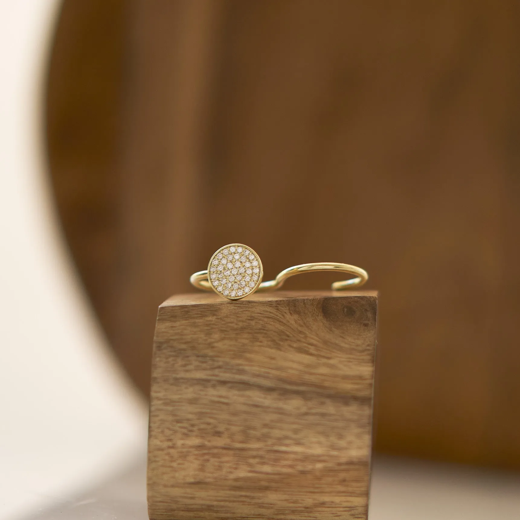 Two-finger Gold Sybille Ring